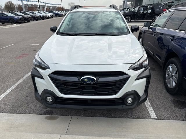 Used 2024 Subaru Outback Premium image 2