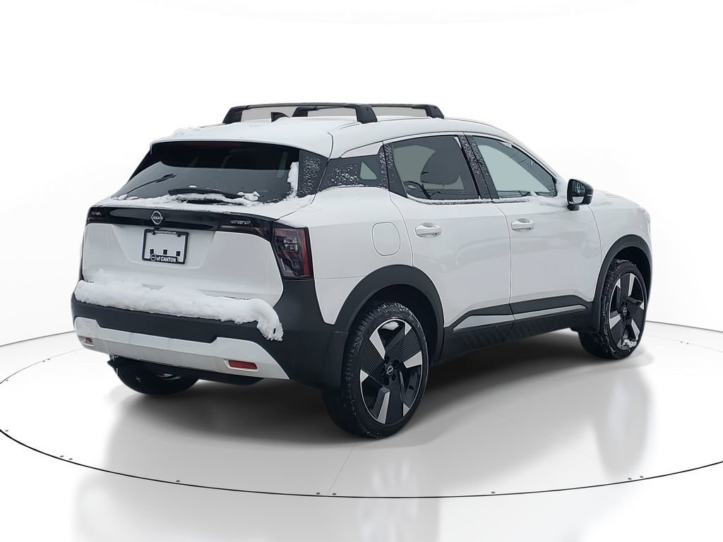 New 2026 Nissan Kicks SR w/ Cold Weather Package AWD/4WD image 4