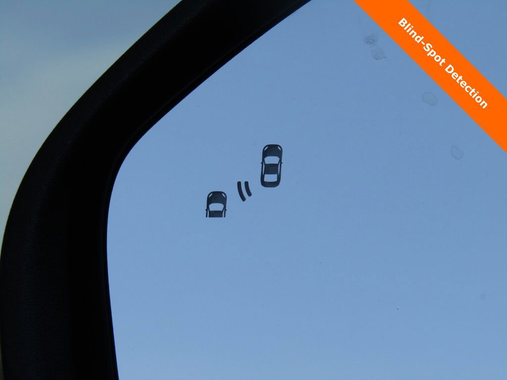 New 2026 Ford Explorer Active image 7