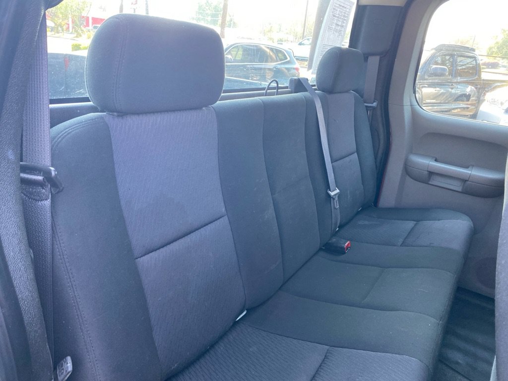 Used 2010 Chevrolet Silverado 1500 W/T RWD image 40