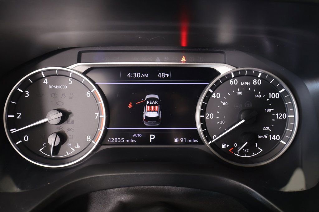 Used 2024 Nissan Rogue SV image 4