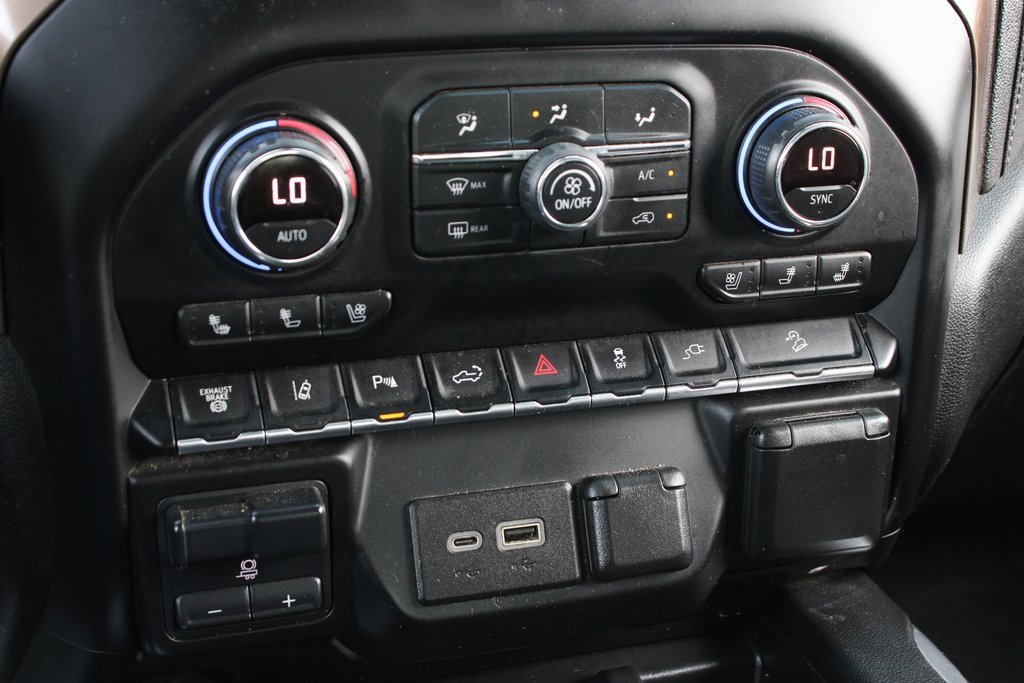 Used 2020 Chevrolet Silverado 3500 High Country w/ Z71 Off-Road Package image 38