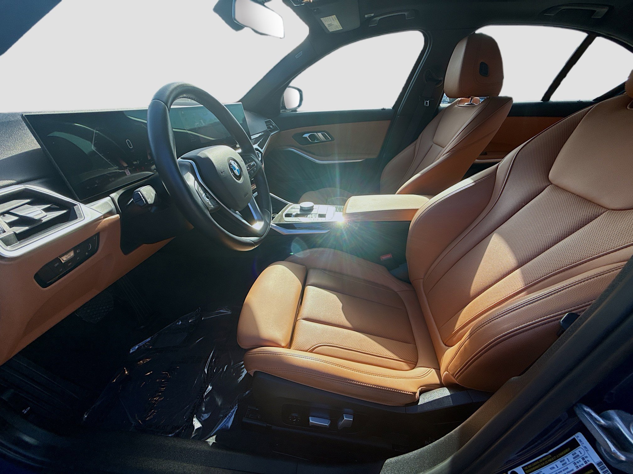 Used 2023 BMW 330i Sedan w/ Driving Assistance Package image 19
