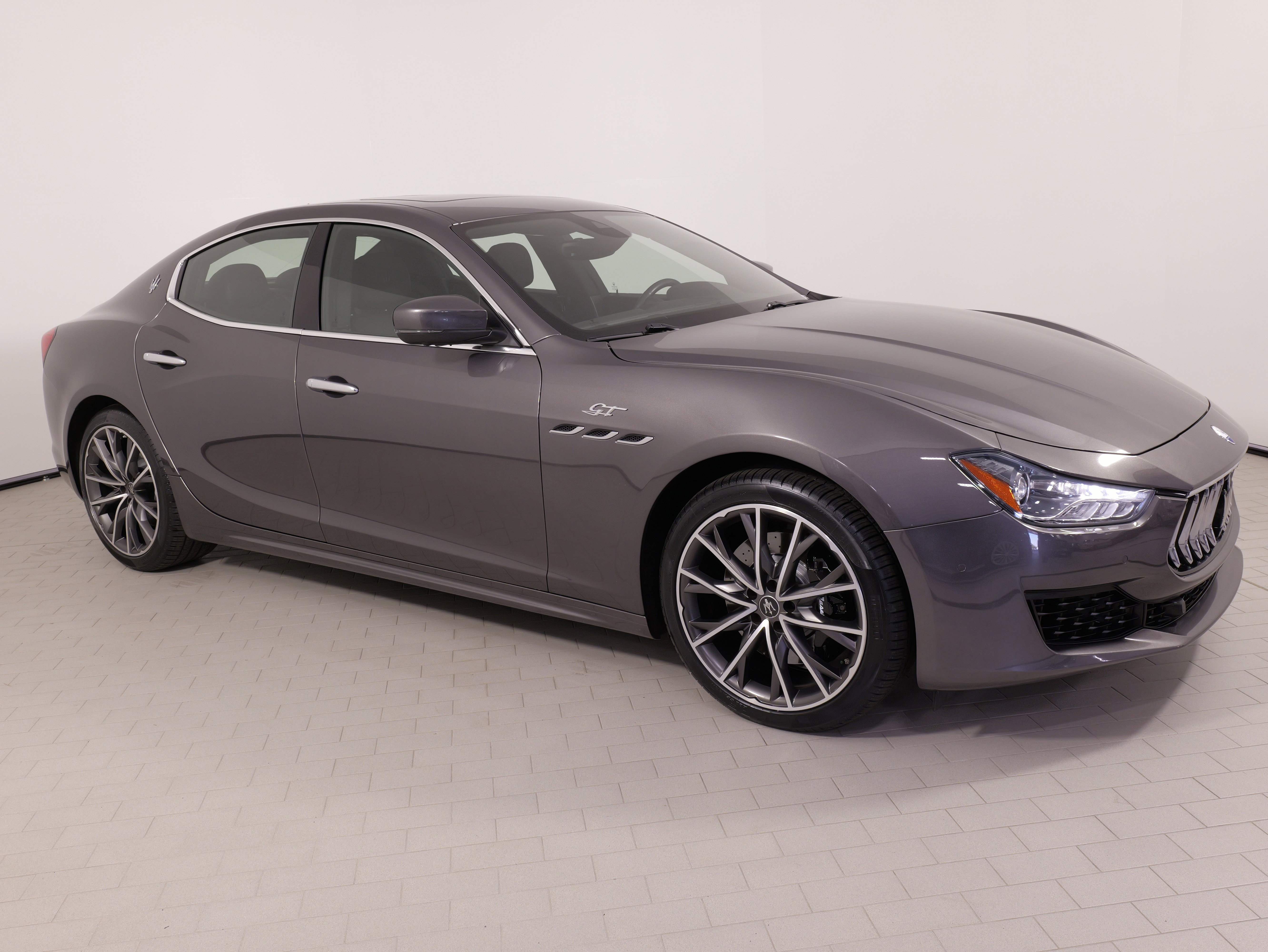 Used 2023 Maserati Ghibli GT image 8