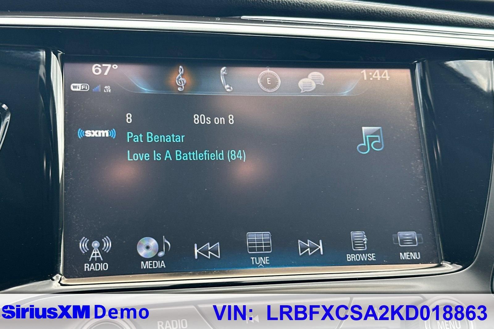 Used 2019 Buick Envision Essence FWD image 22