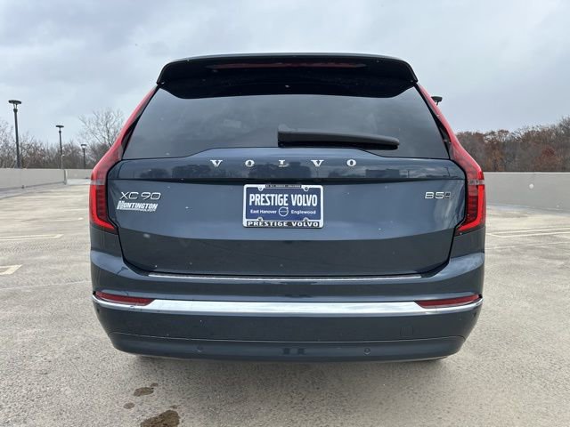 New 2026 Volvo XC90 B5 Plus w/ Protection Package Premier image 6