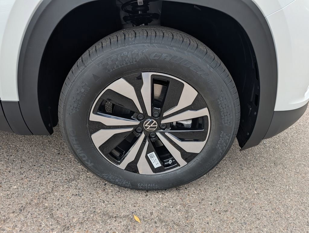 New 2026 Volkswagen Atlas SE image 22