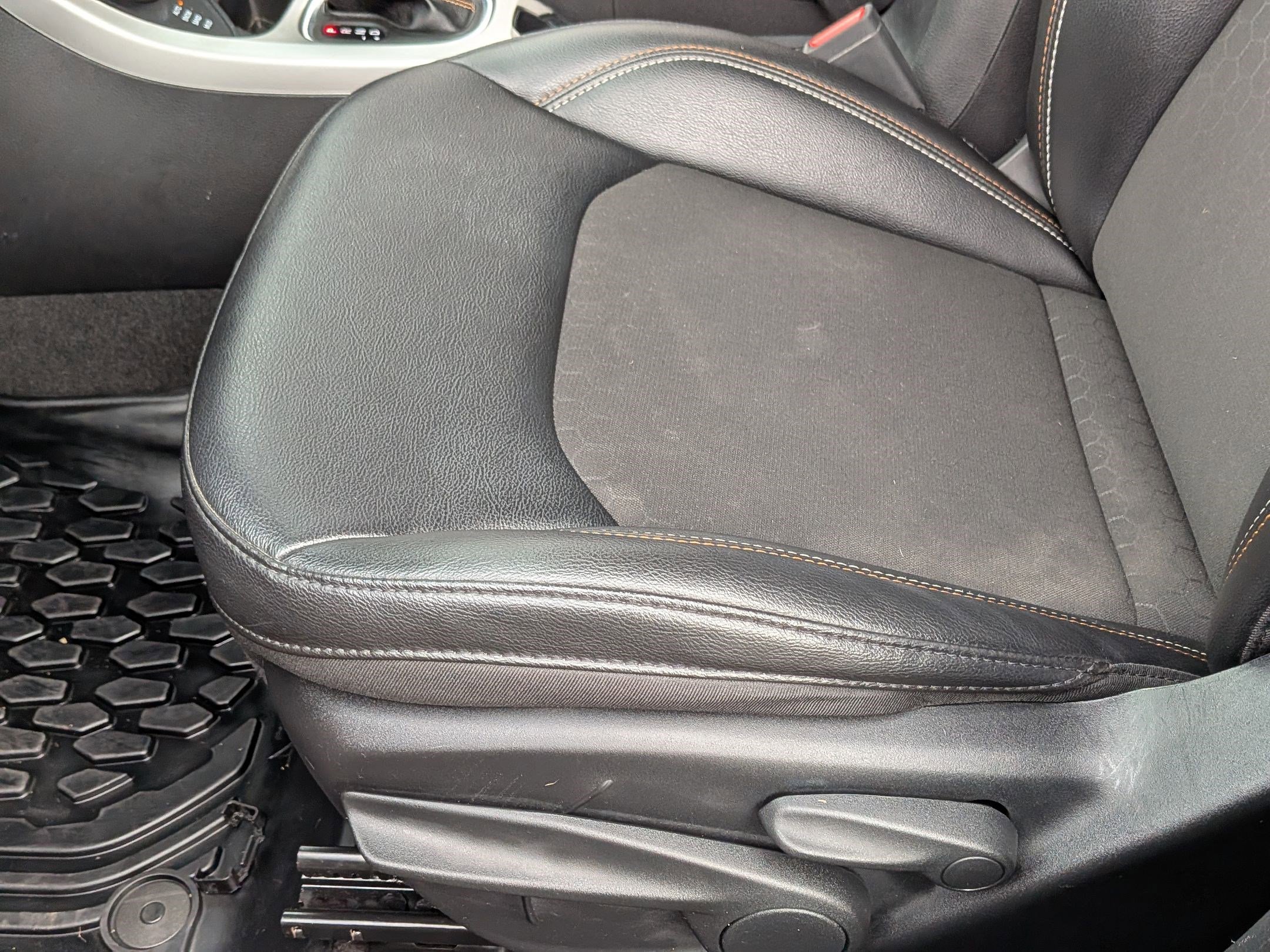 Certified 2021 Jeep Compass Latitude image 16