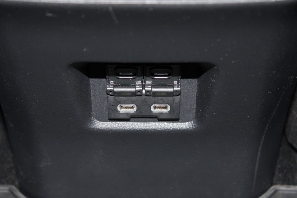 Used 2024 Toyota RAV4 AWD Hybrid image 32