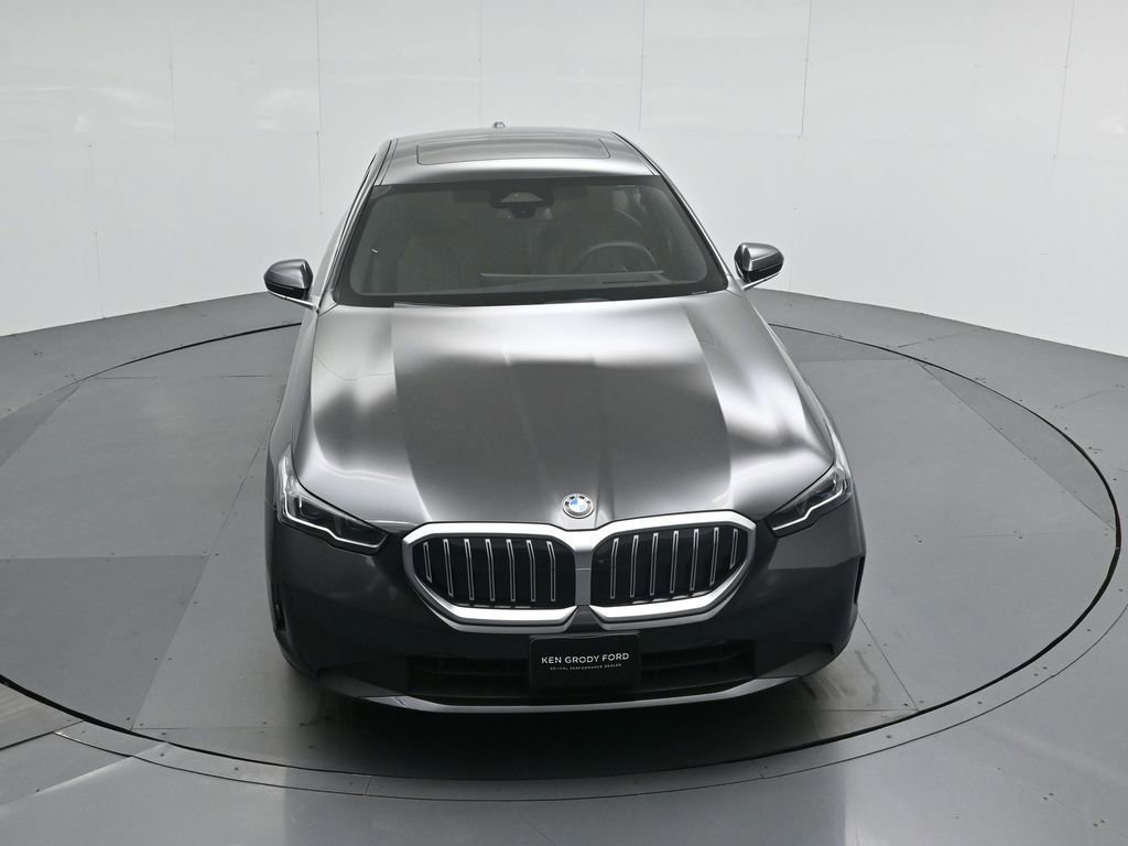 Used 2025 BMW 530i image 35