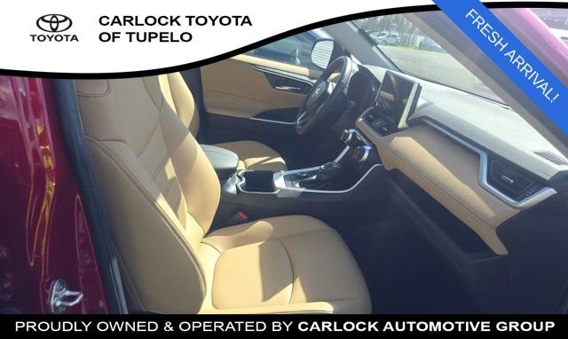 Used 2024 Toyota RAV4 XLE Premium w/ Weather Package AWD/4WD image 9