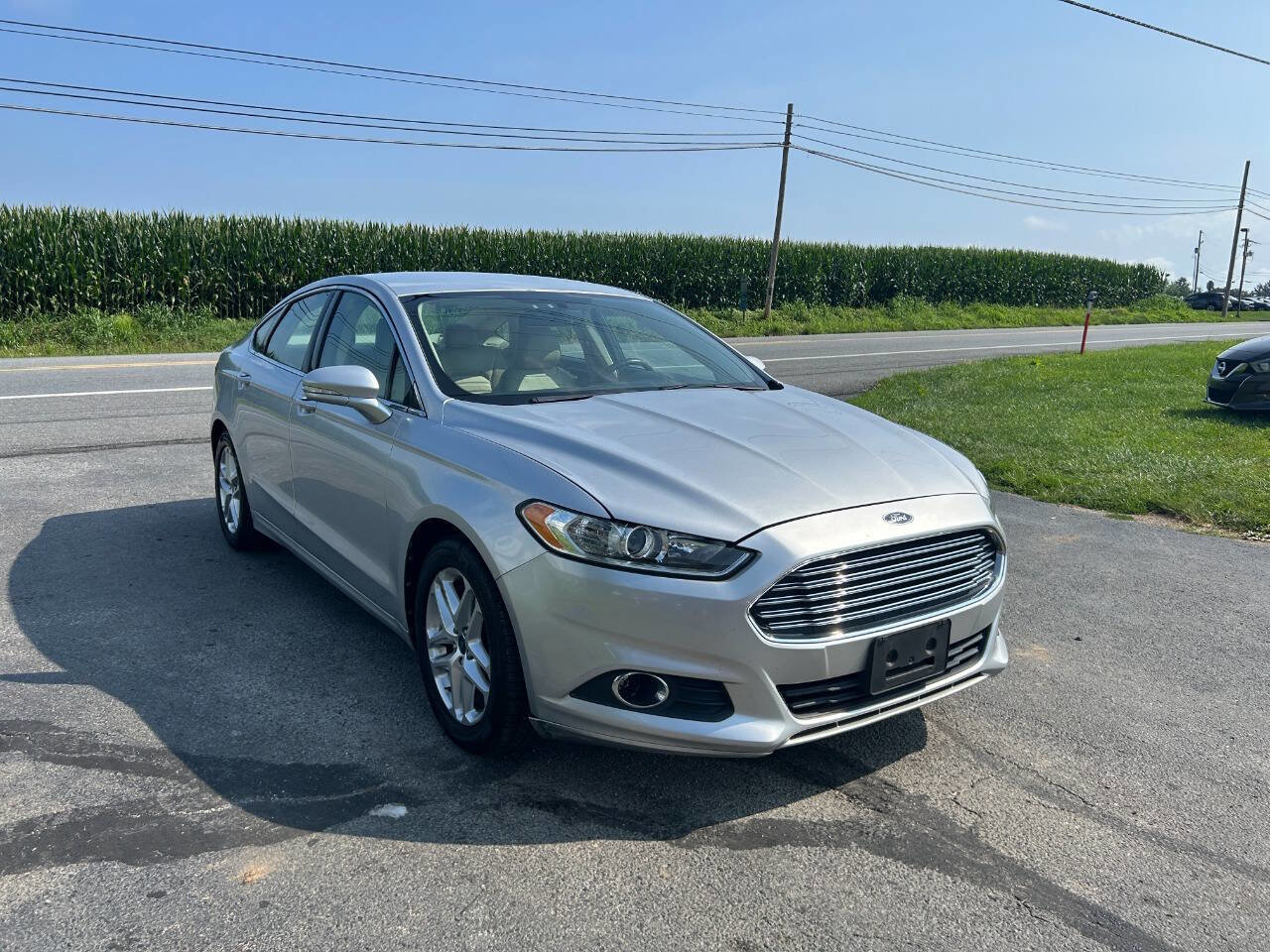 Used 2013 Ford Fusion SE image 3