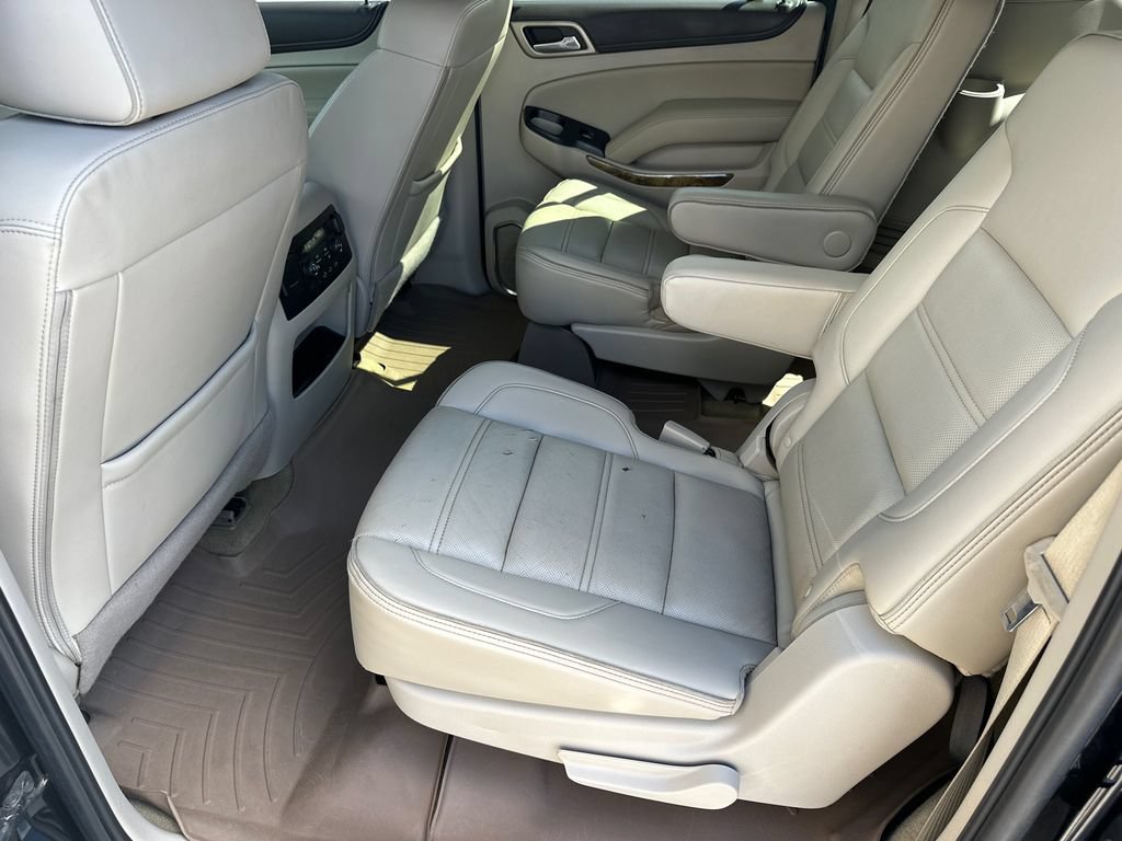 Used 2017 GMC Yukon XL Denali w/ Open Road Package AWD/4WD image 22
