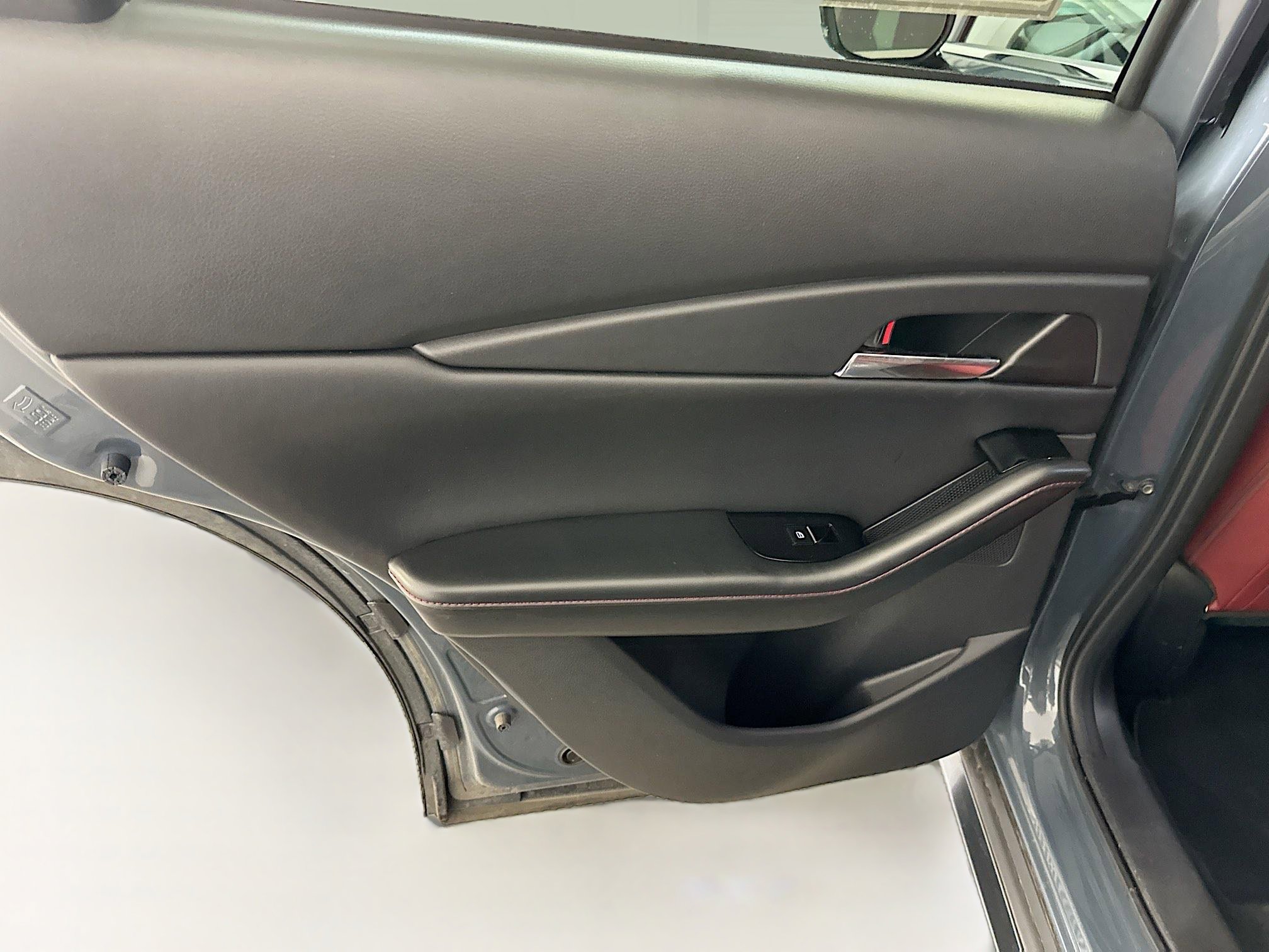 Used 2025 MAZDA CX-30 AWD 2.5 S w/ Preferred Package image 28