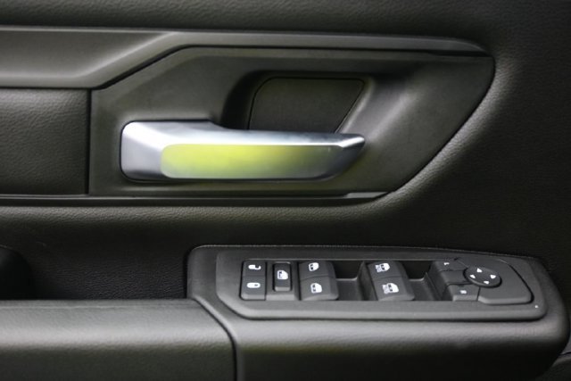 New 2026 RAM 1500 Express AWD/4WD image 12