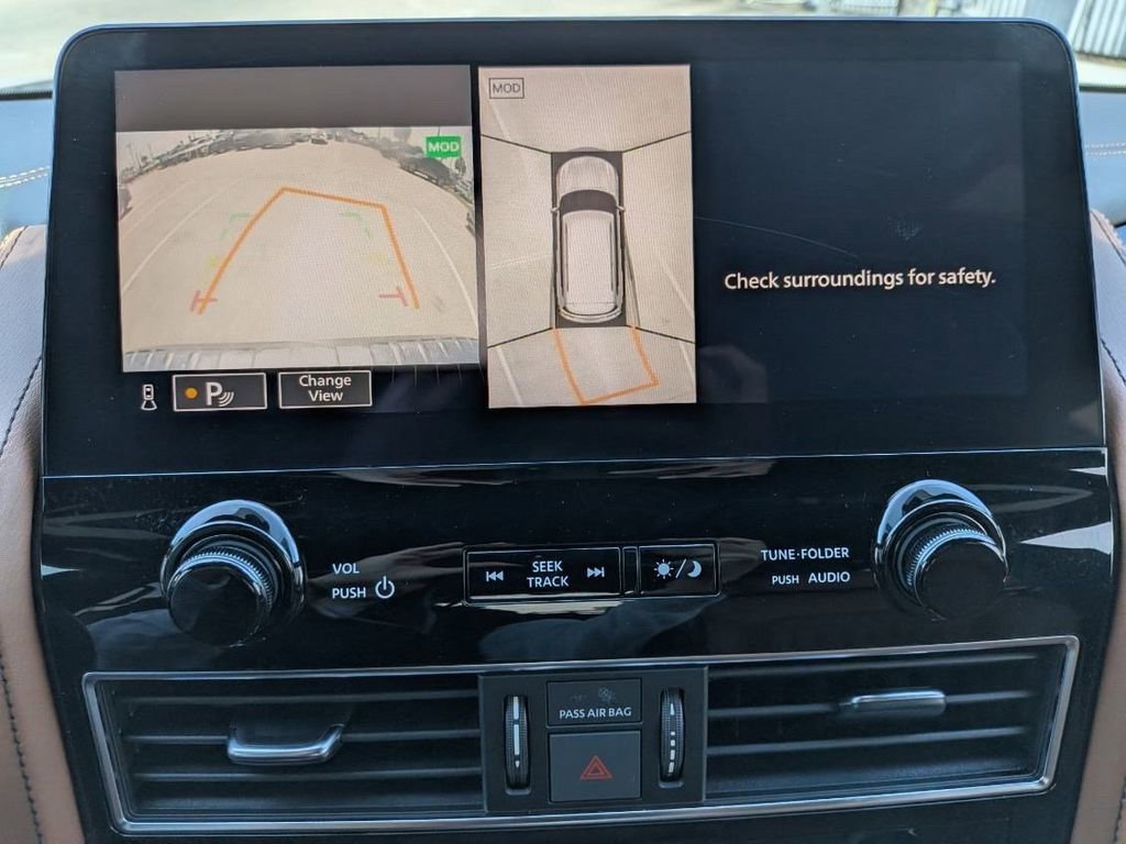 Used 2022 INFINITI QX80 Sensory w/ All-Season Package AWD/4WD image 22