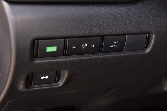 Certified 2025 Nissan Sentra S image 11