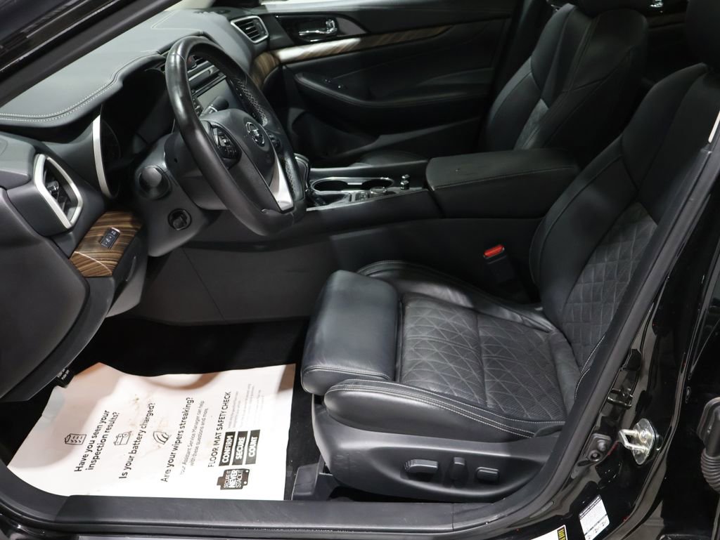 Used 2016 Nissan Maxima Platinum image 12