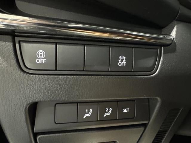 Used 2023 MAZDA MAZDA3 s image 26