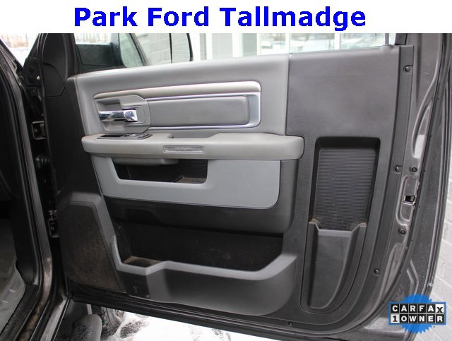 Used 2018 RAM 2500 Tradesman w/ Chrome Appearance Group image 19