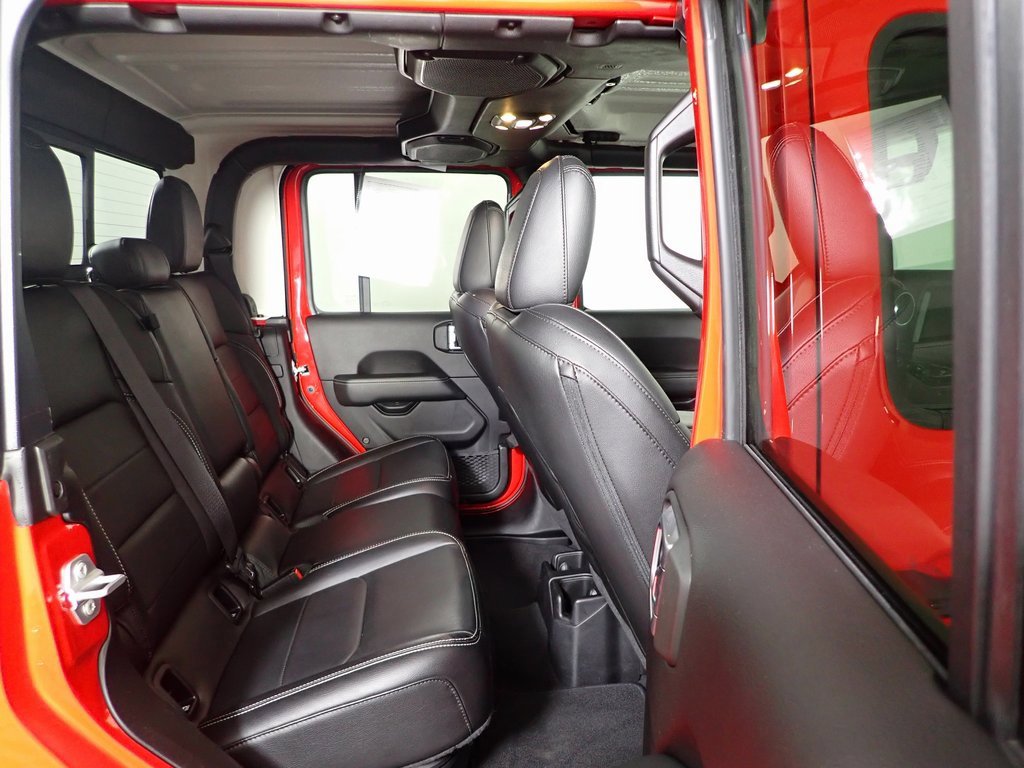 Used 2020 Jeep Gladiator Overland image 28