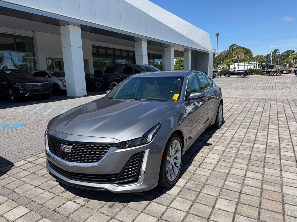 Used 2020 Cadillac CT5 Luxury w/ Cold Weather Package RWD image 3