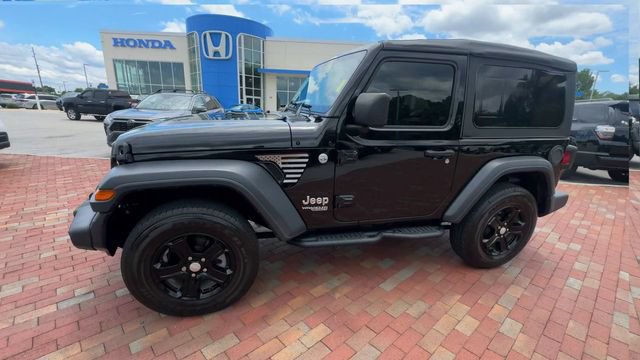 Used 2020 Jeep Wrangler Sport AWD/4WD image 7