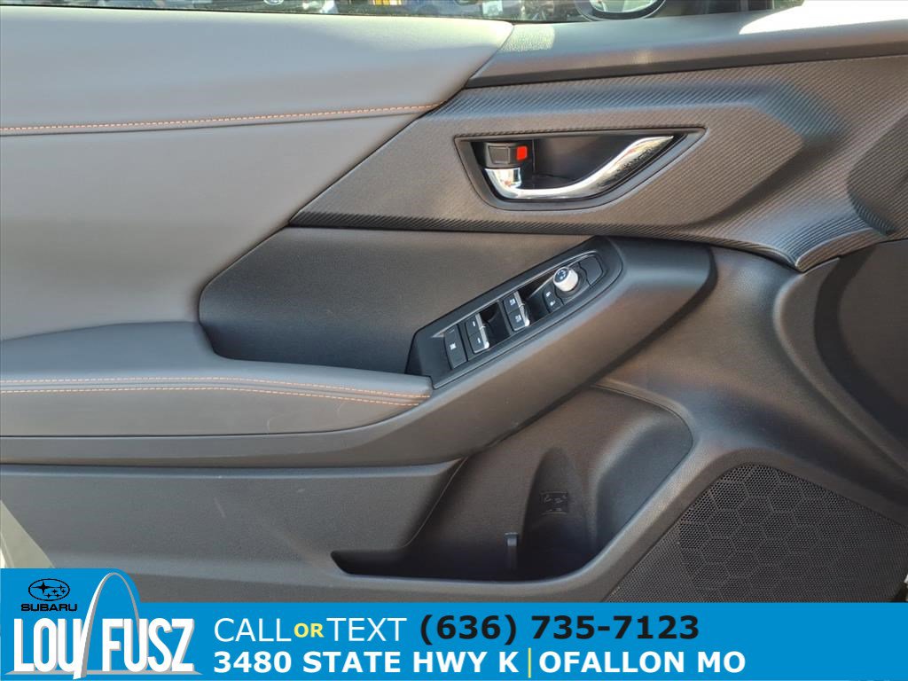 Certified 2025 Subaru Crosstrek 2.5i Limited w/ Crosstrek Mirror Package image 21