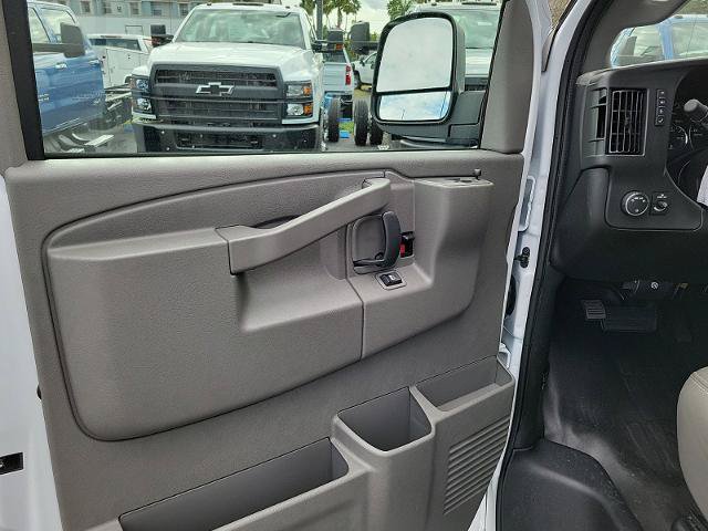 New 2025 Chevrolet Express 2500 w/ Driver Convenience Package RWD image 20