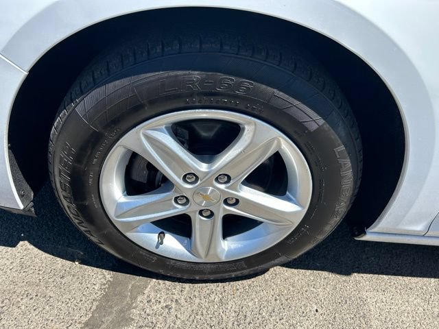 Used 2023 Chevrolet Malibu LS w/ LPO, Floor Liner Package FWD image 43