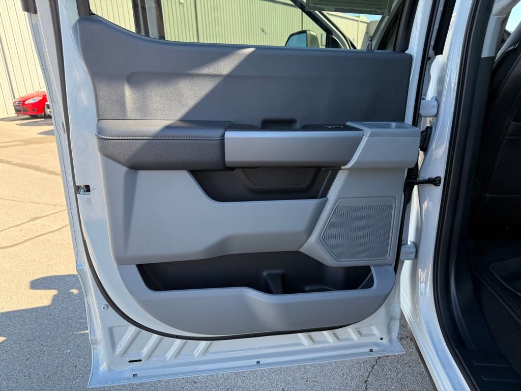 Used 2025 Ford F450 XLT image 11