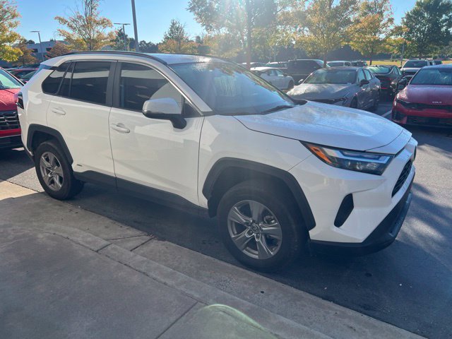 Used 2023 Toyota RAV4 XLE w/ Convenience Package AWD/4WD image 3