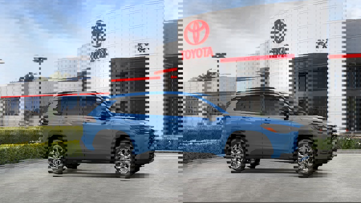 New 2026 Toyota Corolla Cross LE image 13