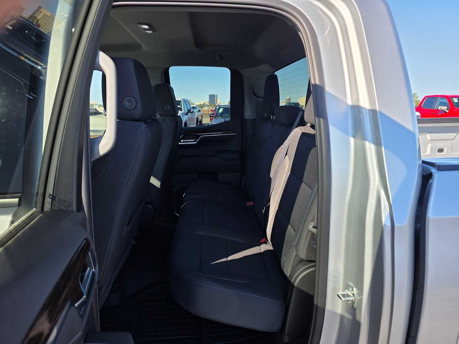 Certified 2022 GMC Sierra 1500 Elevation w/ LPO, Elevation Black Package AWD/4WD image 16
