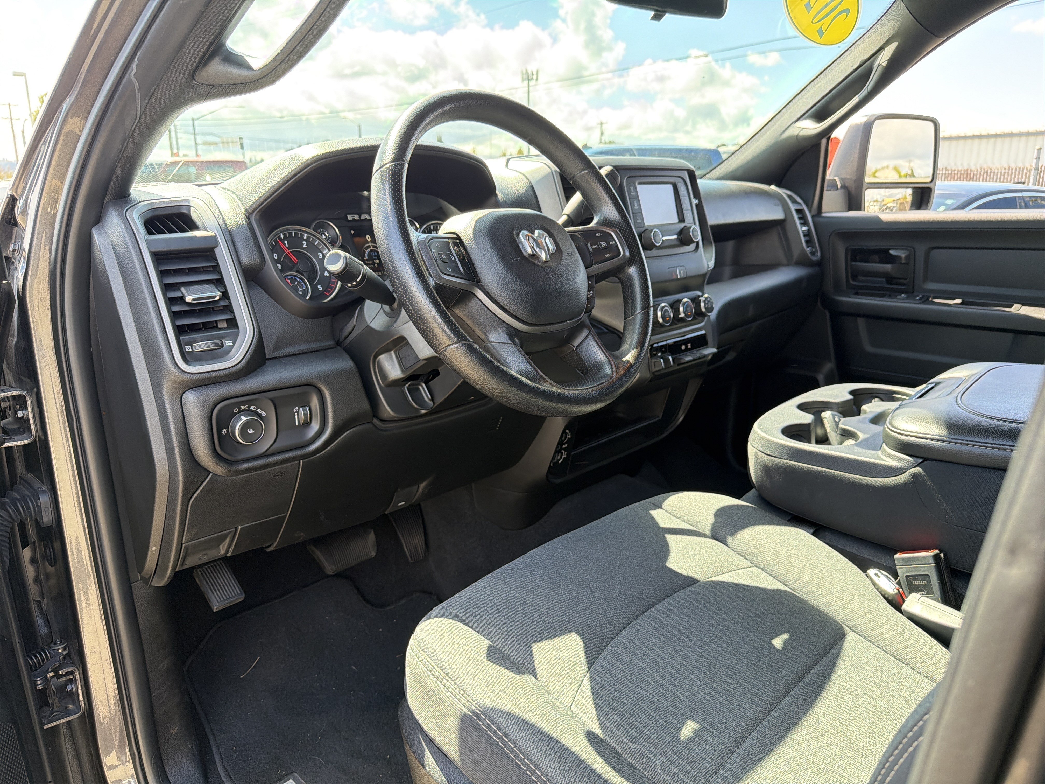 Used 2023 RAM 2500 Tradesman AWD/4WD image 9