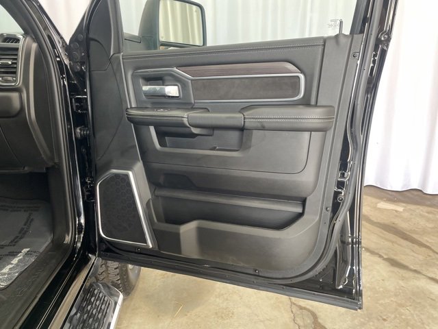 New 2025 RAM 2500 Laramie image 27