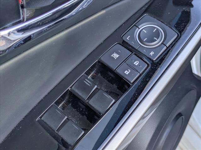 Used 2016 Lexus IS 200t w/ Premium Package RWD image 14