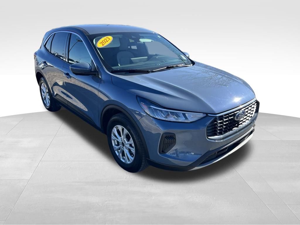 Used 2023 Ford Escape Active w/ Tech Pack #2 image 9