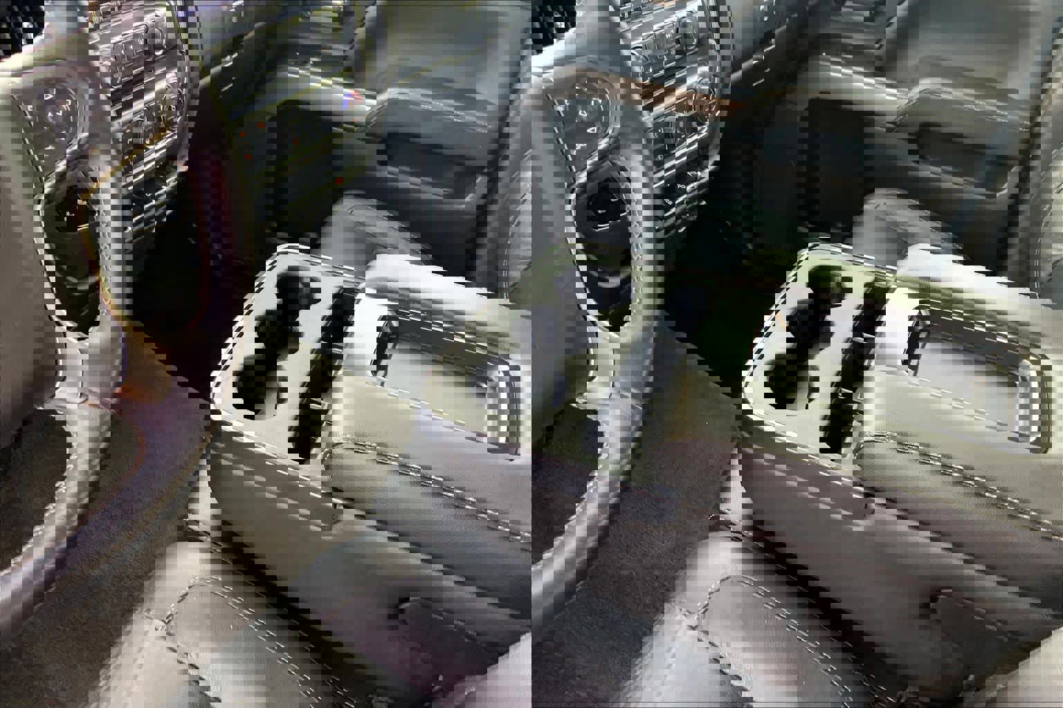 Used 2018 Chevrolet Silverado 1500 LT w/ Texas Edition RWD image 16