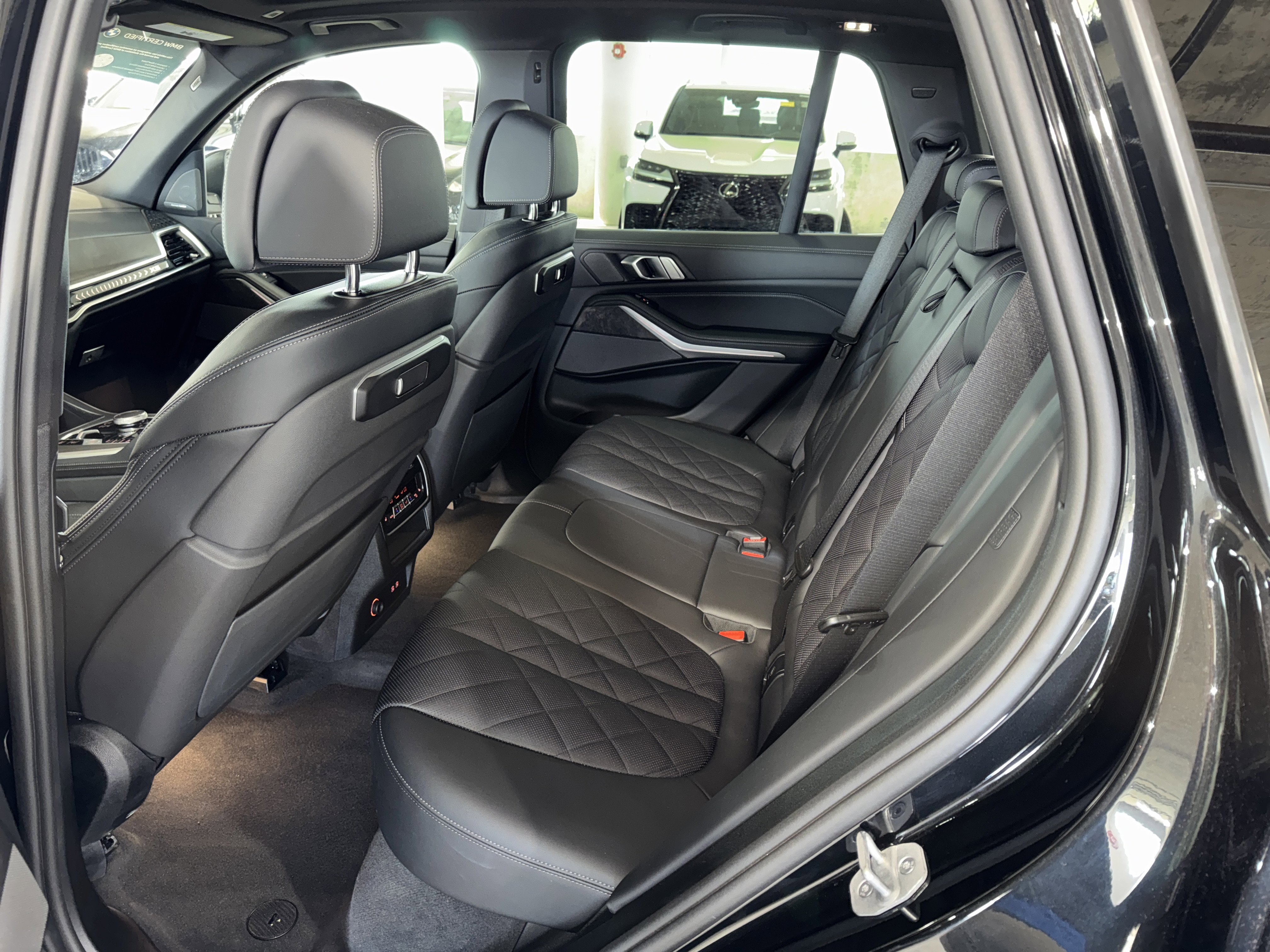 Used 2025 BMW X5 xDrive40i image 15