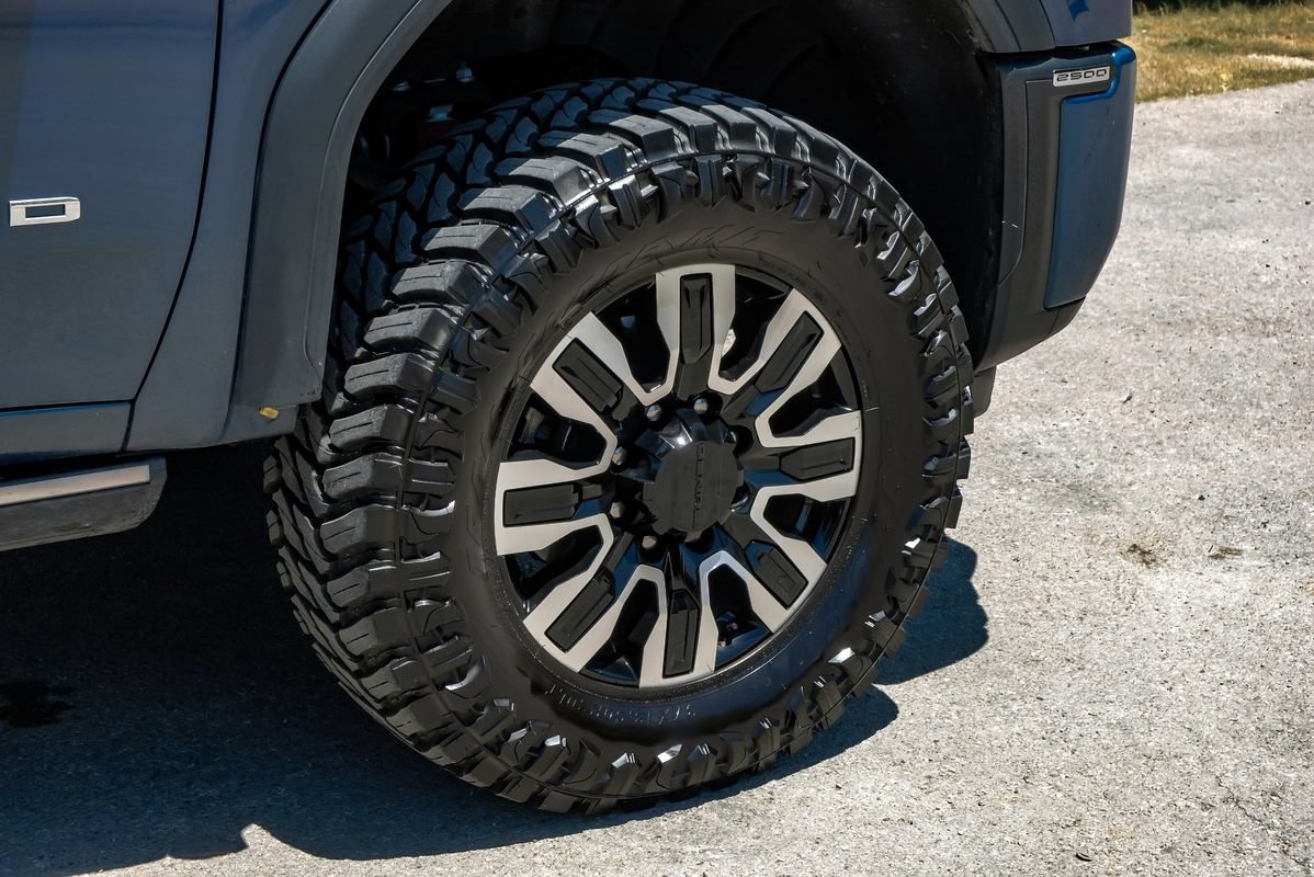 Used 2025 GMC Sierra 2500 Denali Ultimate AWD/4WD image 64