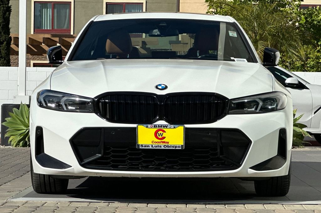 Used 2023 BMW 330i Sedan w/ M Sport Package RWD image 8