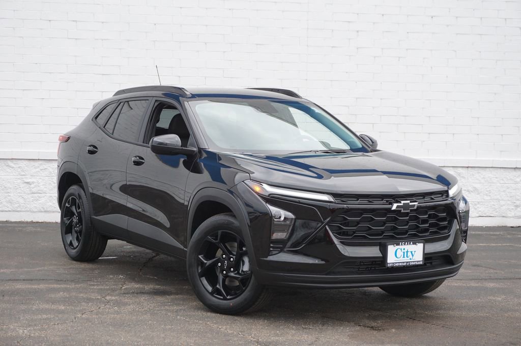 New 2026 Chevrolet Trax LT image 3