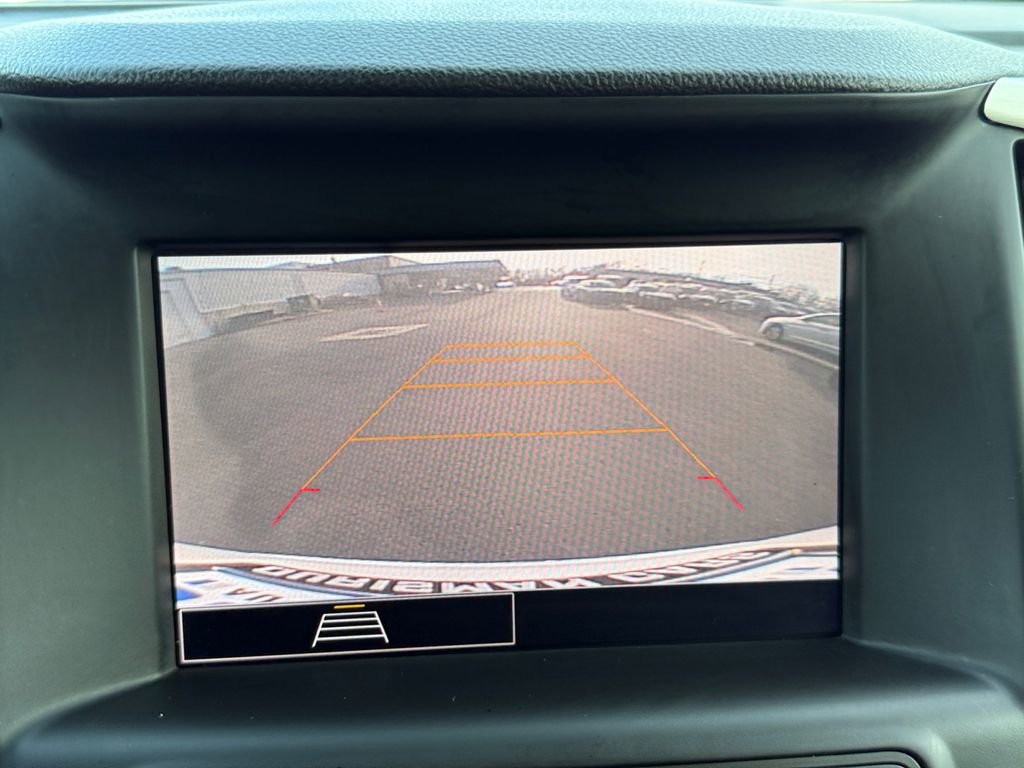 Used 2022 GMC Terrain SLE w/ Driver Convenience Package image 15