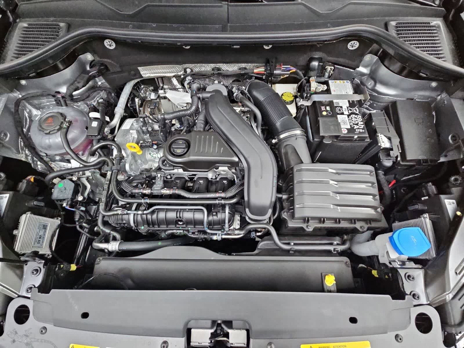 New 2026 Volkswagen Taos SEL AWD/4WD image 14