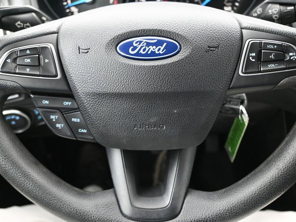 Used 2018 Ford Focus SE image 20