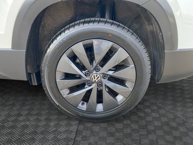 Used 2022 Volkswagen Taos S image 31