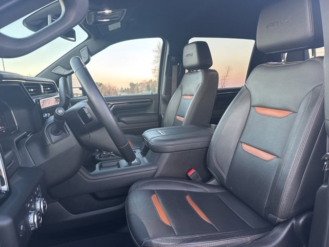 Used 2024 GMC Sierra 2500 AT4 image 10