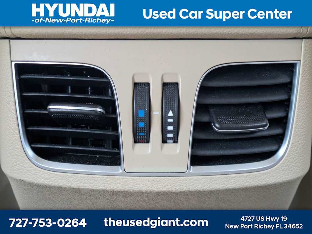 Used 2016 Hyundai Genesis 3.8 w/ Option Group 02 RWD image 15