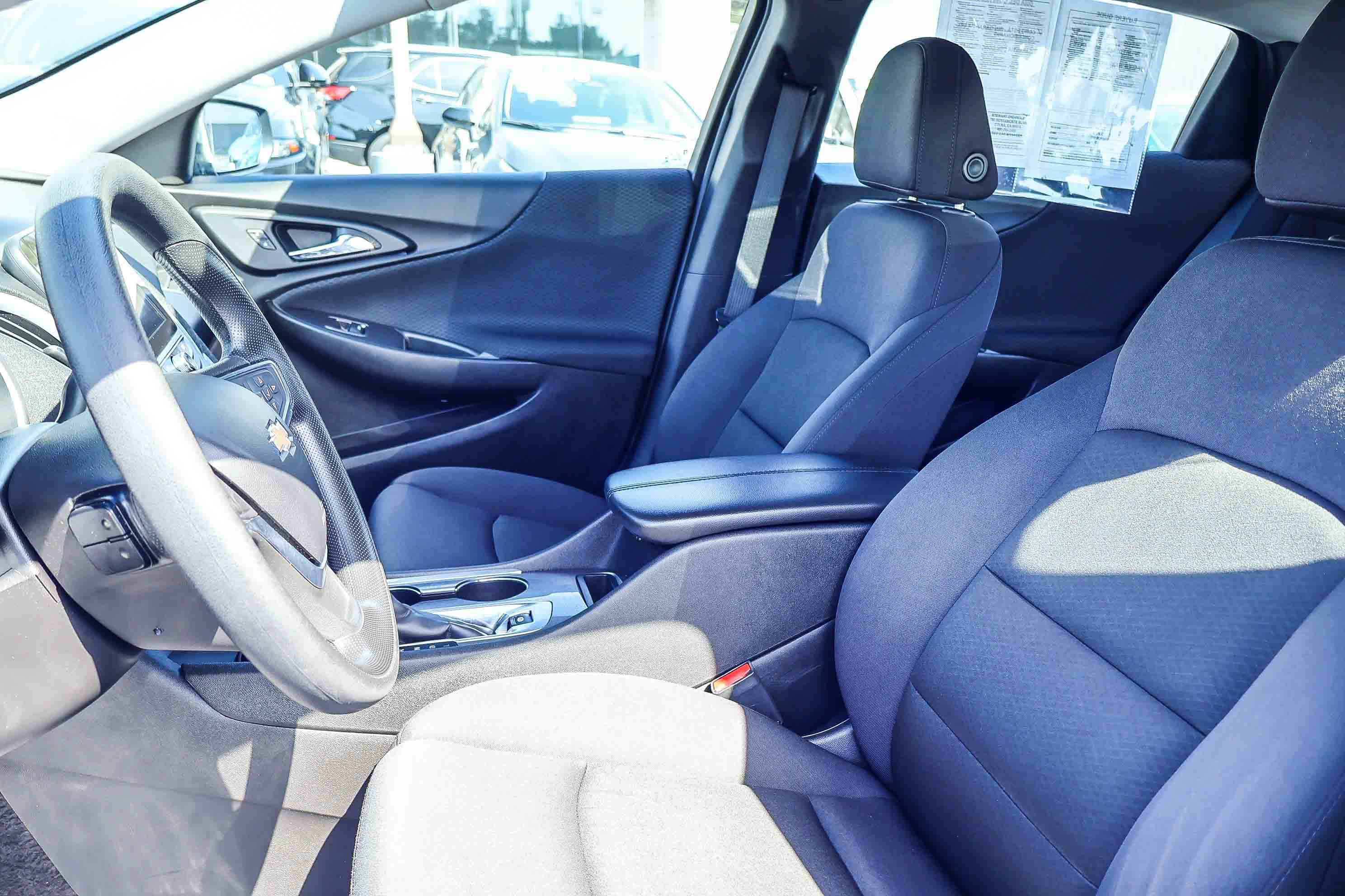 Used 2022 Chevrolet Malibu LT FWD image 13